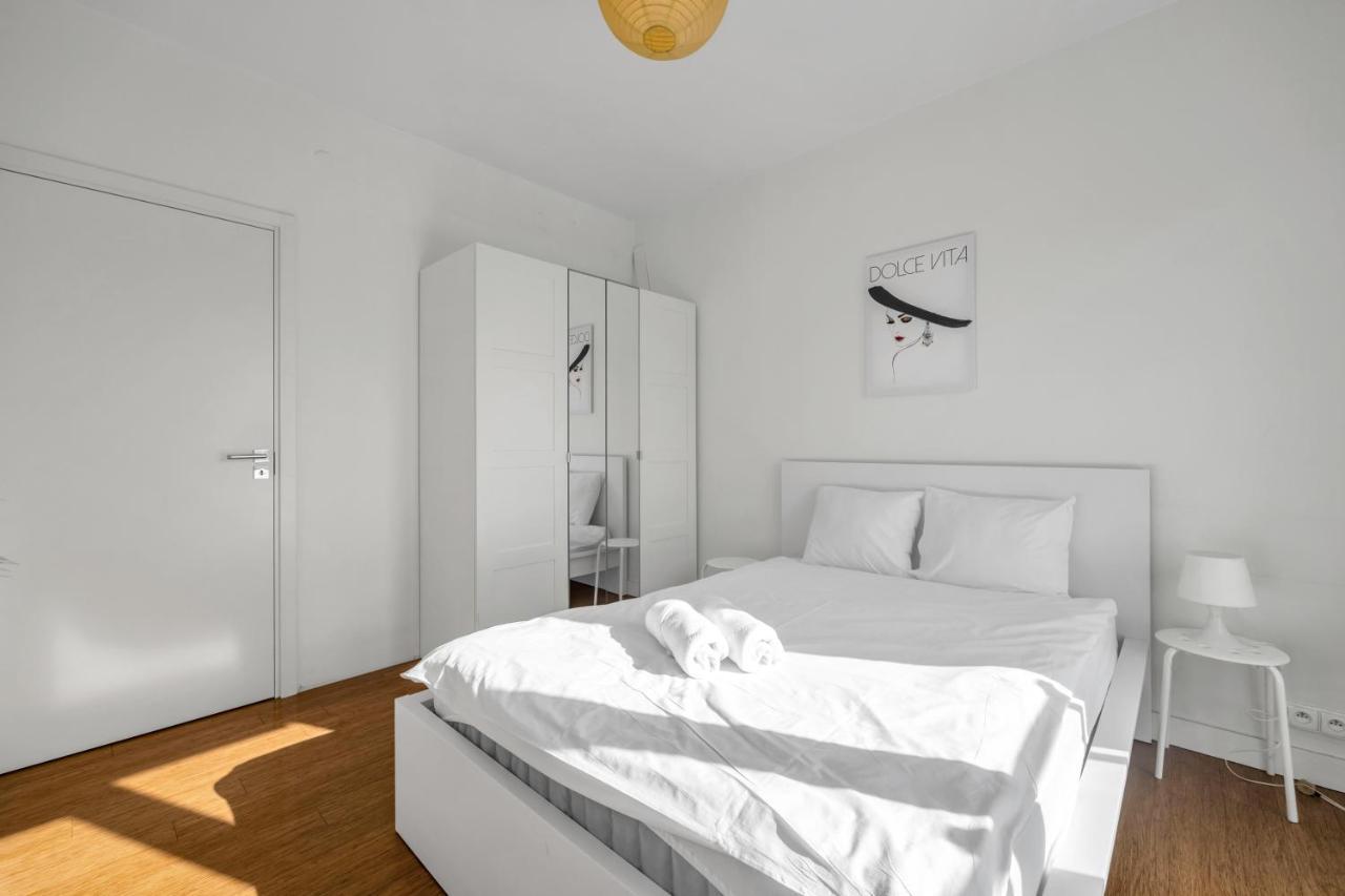 1Br New Apt 20Min Centre Parking Varşovia Exterior foto