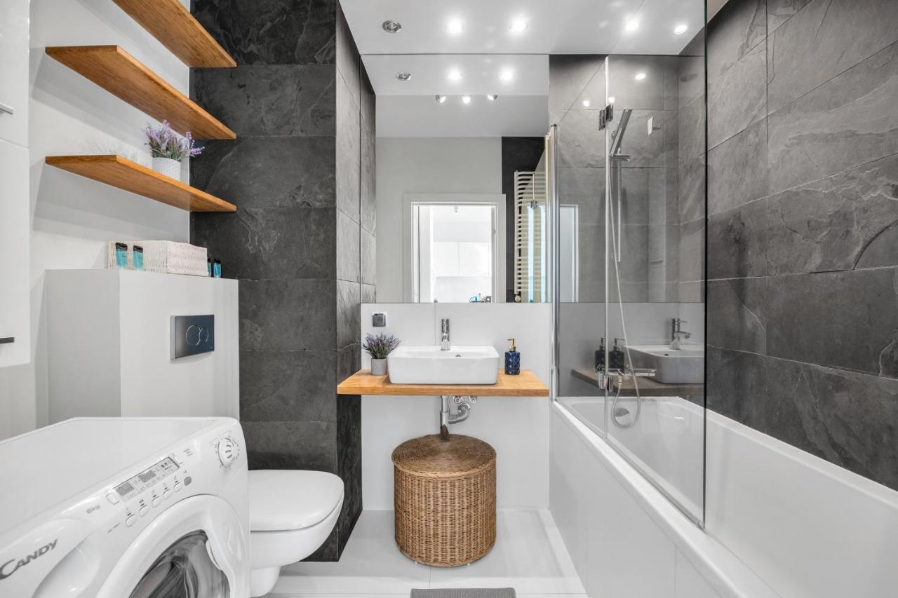 1Br New Apt 20Min Centre Parking Varşovia Exterior foto